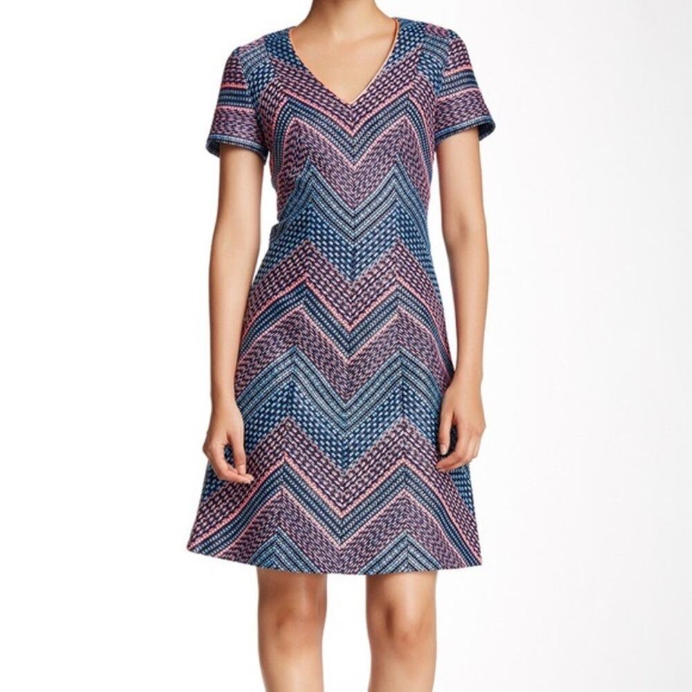 Shoshanna Laisa Tweed Chevron Short Sleeve A-Line Dress Navy Neon Pink Blue Sz 6